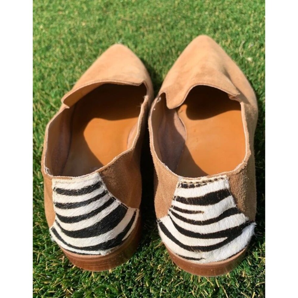 Crown & Ivy Inez Tan Suede Zebra Print Loafers Pointed Shoes Preppy Cowgirl Sz 9